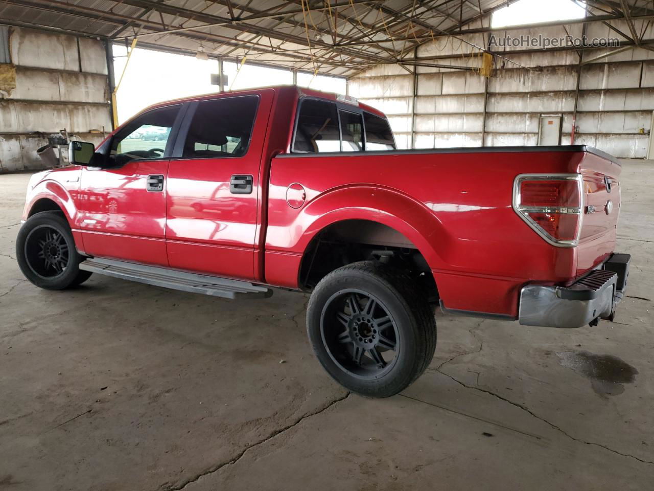 2011 Ford F150 Supercrew Red vin: 1FTFW1CT7BFB45220