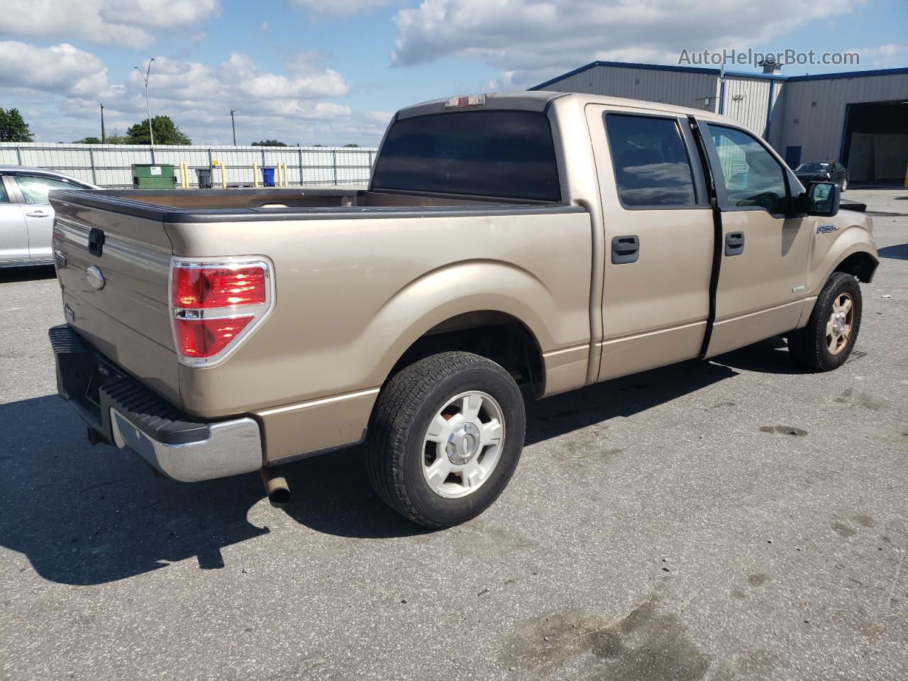 2011 Ford F150 Supercrew Gold vin: 1FTFW1CT8BKE08354