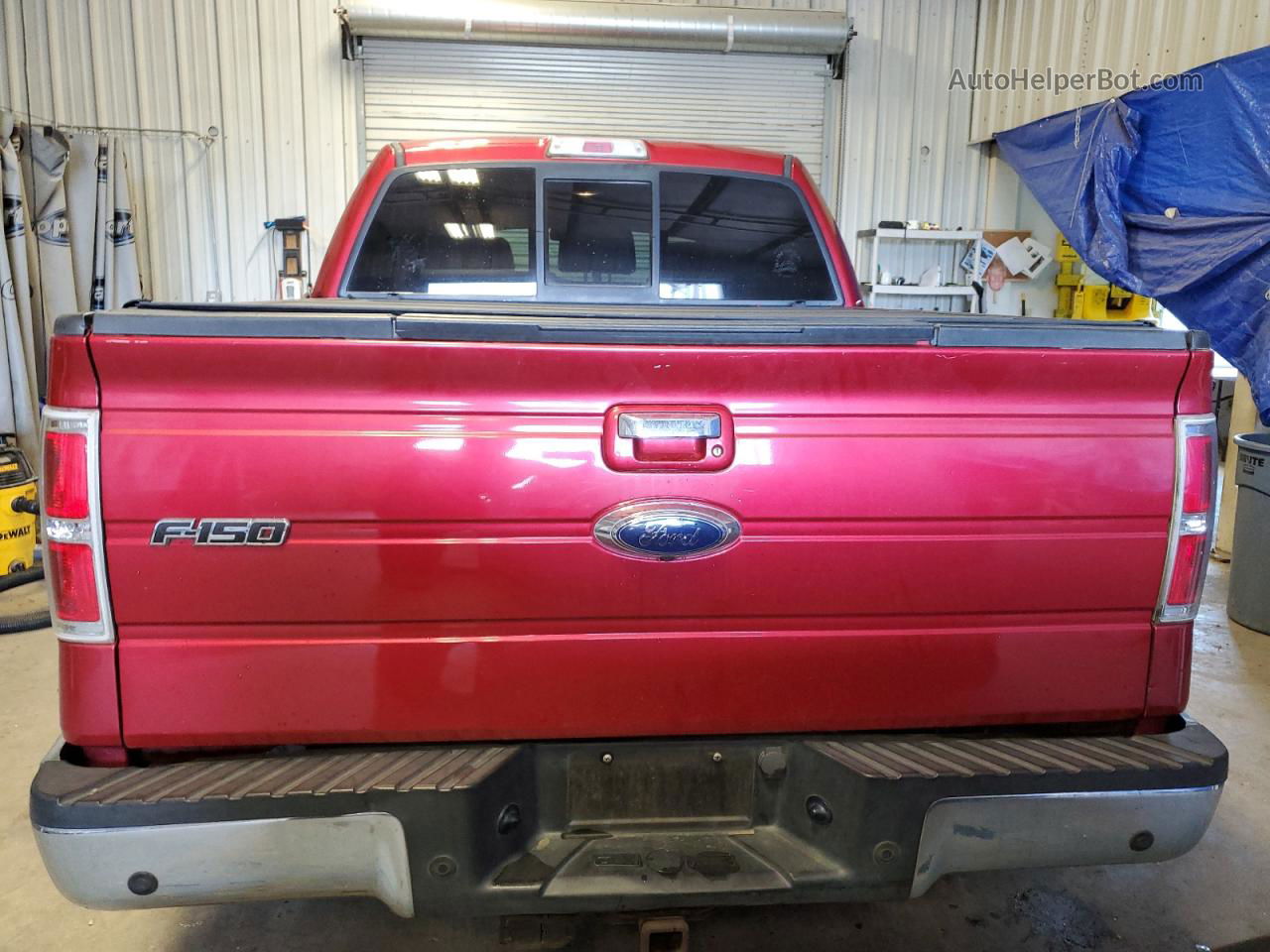 2011 Ford F150 Supercrew Red vin: 1FTFW1CTXBFB28377