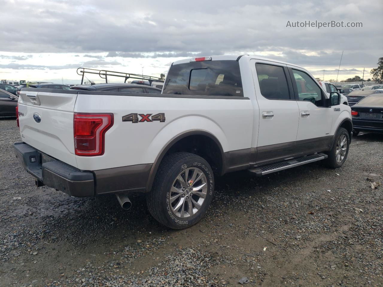 2017 Ford F150 Supercrew White vin: 1FTFW1EG9HKD82369