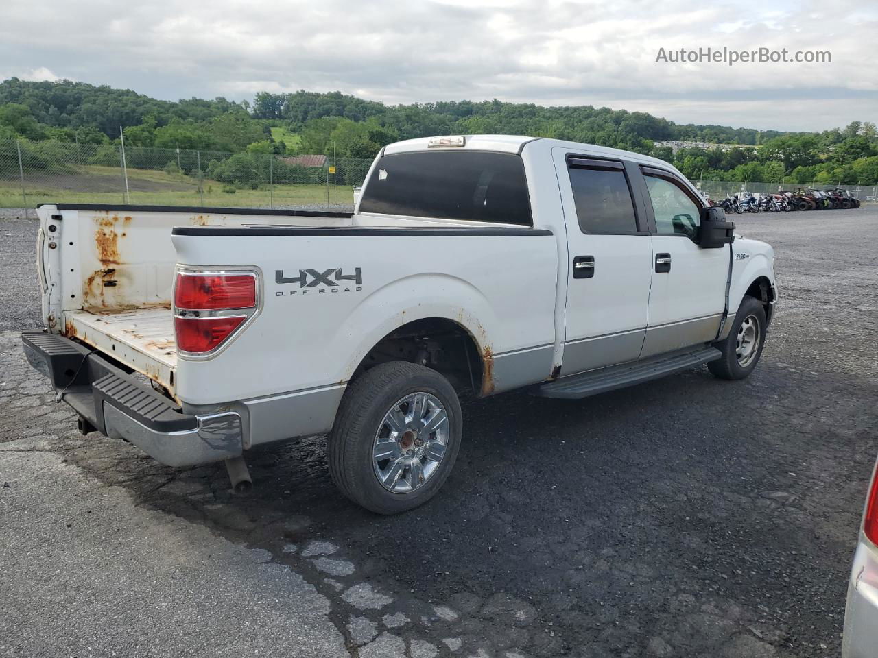 2011 Ford F150 Supercrew White vin: 1FTFW1ET6BFC70528