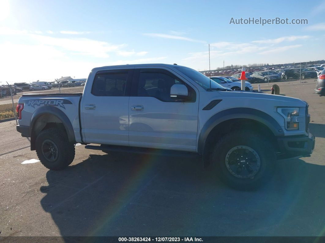 2017 Ford F-150 Raptor Серый vin: 1FTFW1RG3HFB66827