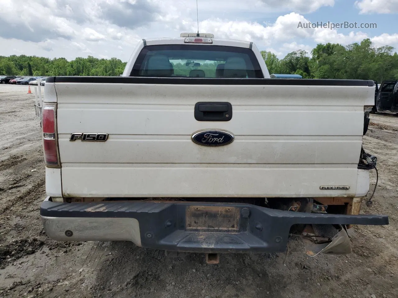 2014 Ford F150 Super Cab White vin: 1FTFX1CF0EKF78980