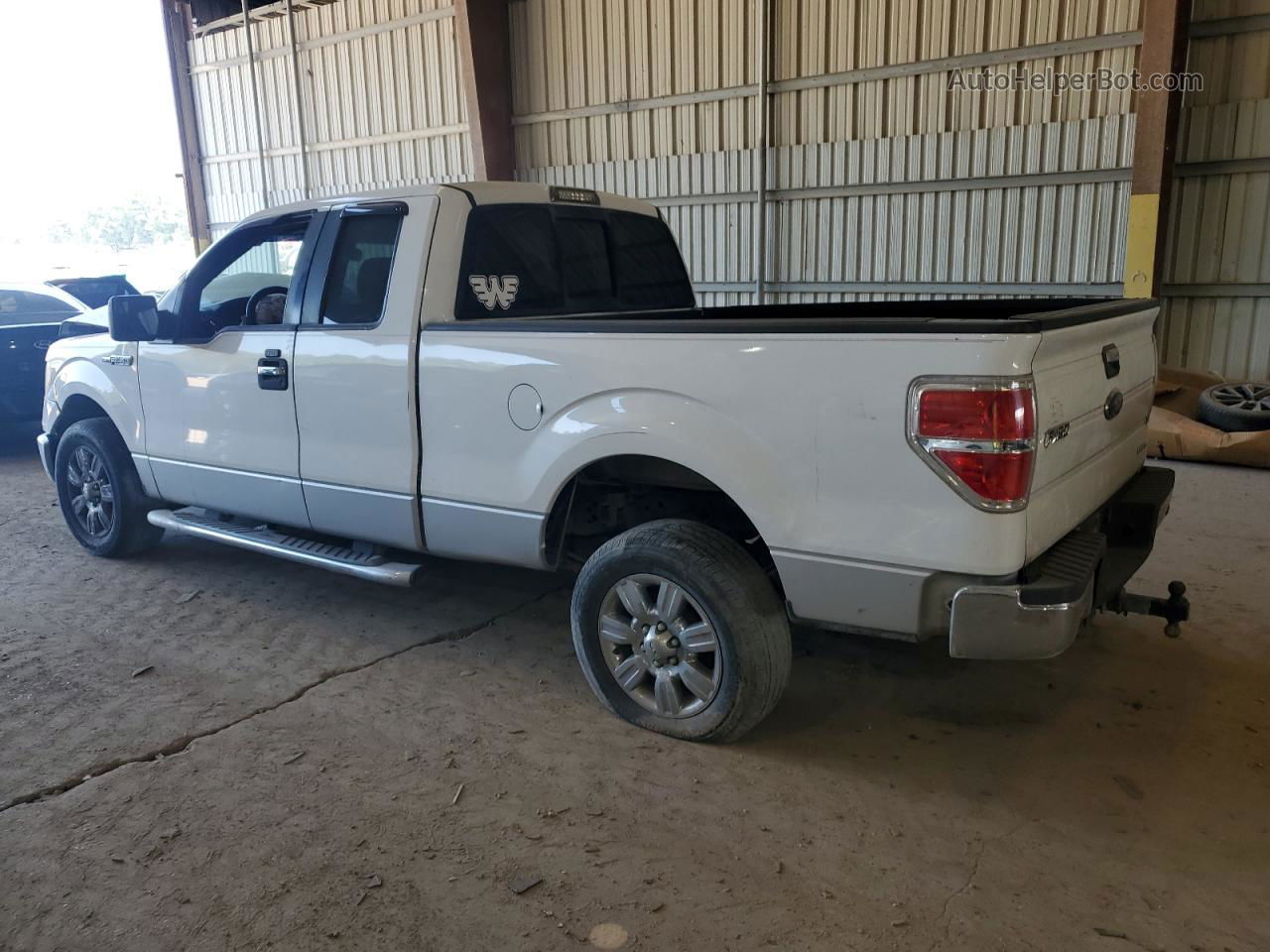 2011 Ford F150 Super Cab Белый vin: 1FTFX1CF2BFA33352