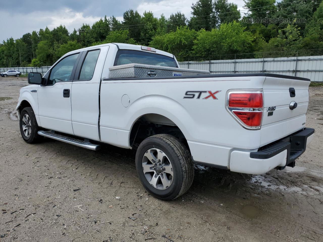 2014 Ford F150 Super Cab White vin: 1FTFX1CF3EKG18470