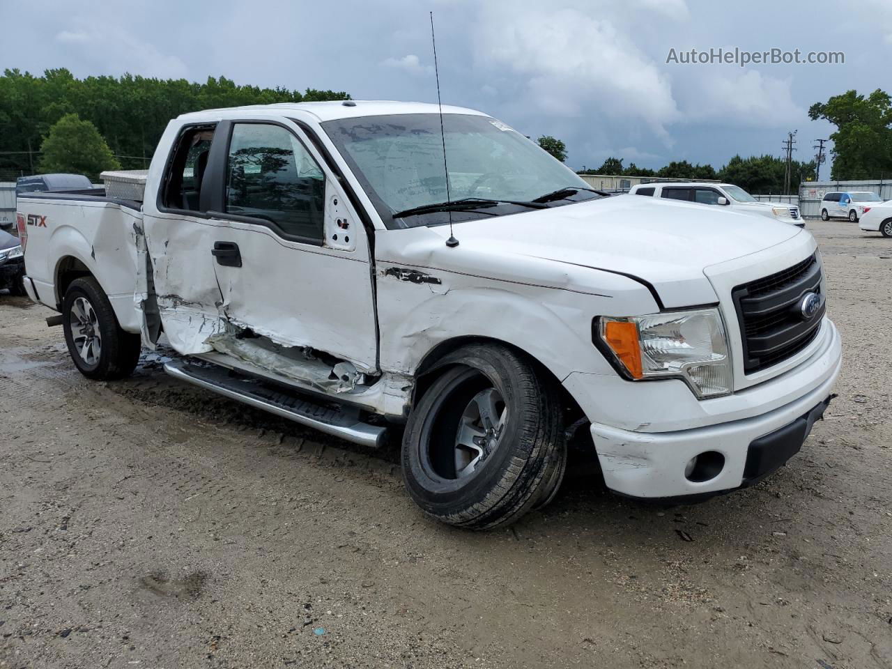 2014 Ford F150 Super Cab Белый vin: 1FTFX1CF3EKG18470