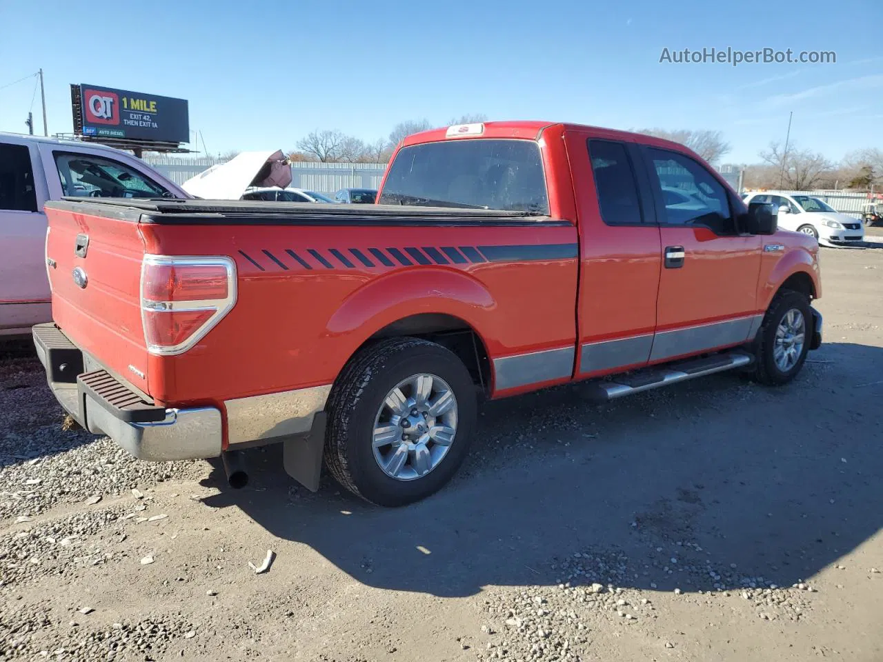 2011 Ford F150 Super Cab Red vin: 1FTFX1CFXBFD23404