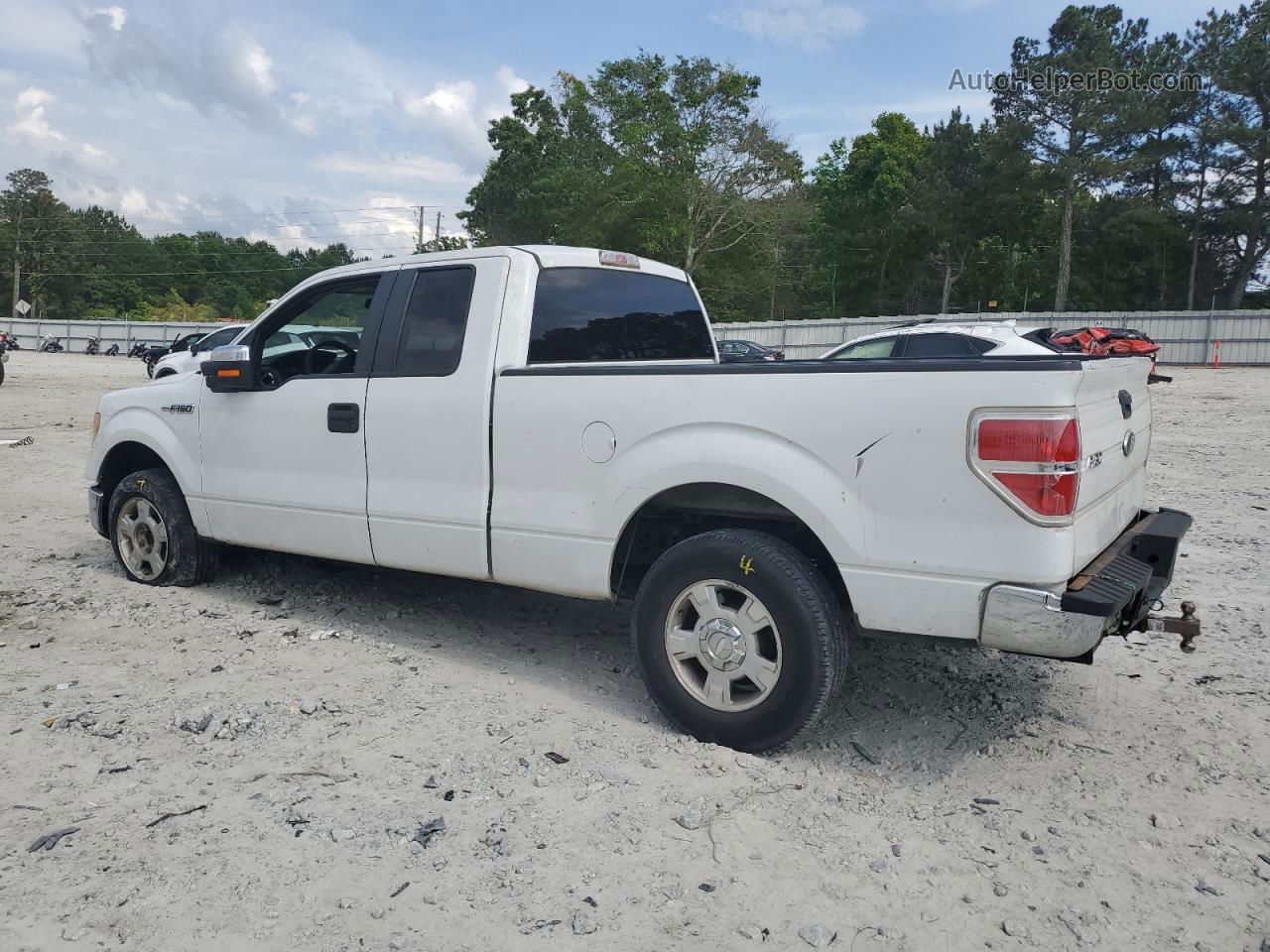 2011 Ford F150 Super Cab White vin: 1FTFX1CT1BFD15858