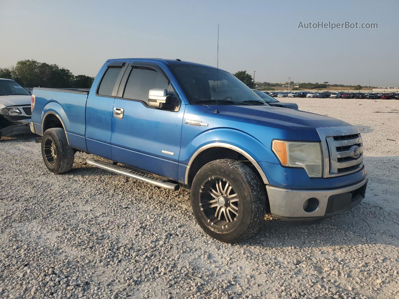 2011 Ford F150 Super Cab Blue vin: 1FTFX1CT9BFA64376