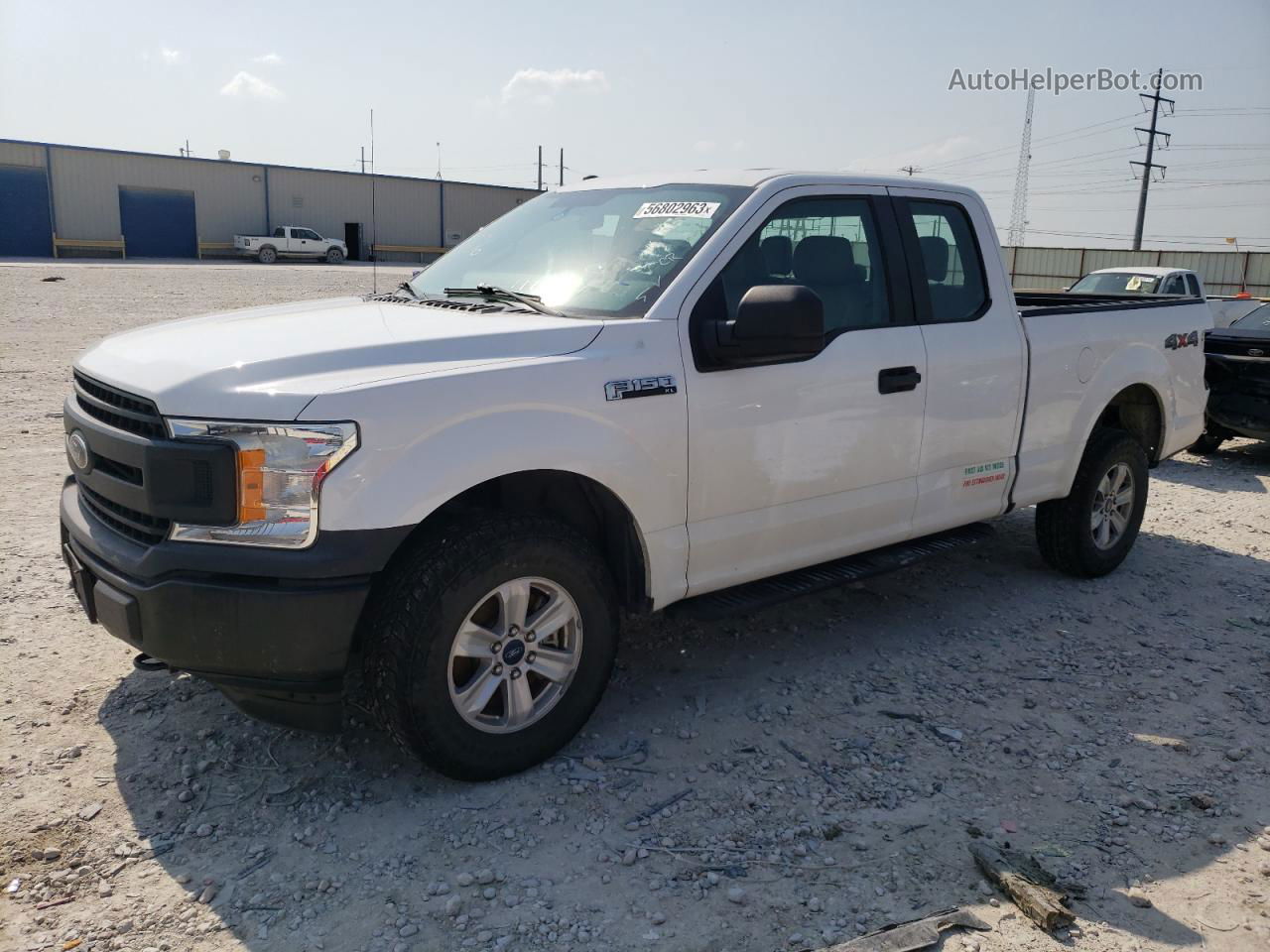 2018 Ford F150 Super Cab White vin: 1FTFX1E51JKF95396