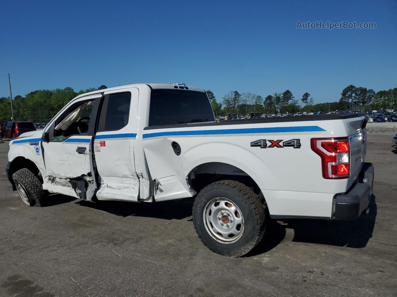 2019 Ford F150 Super Cab White vin: 1FTFX1E51KFB50361