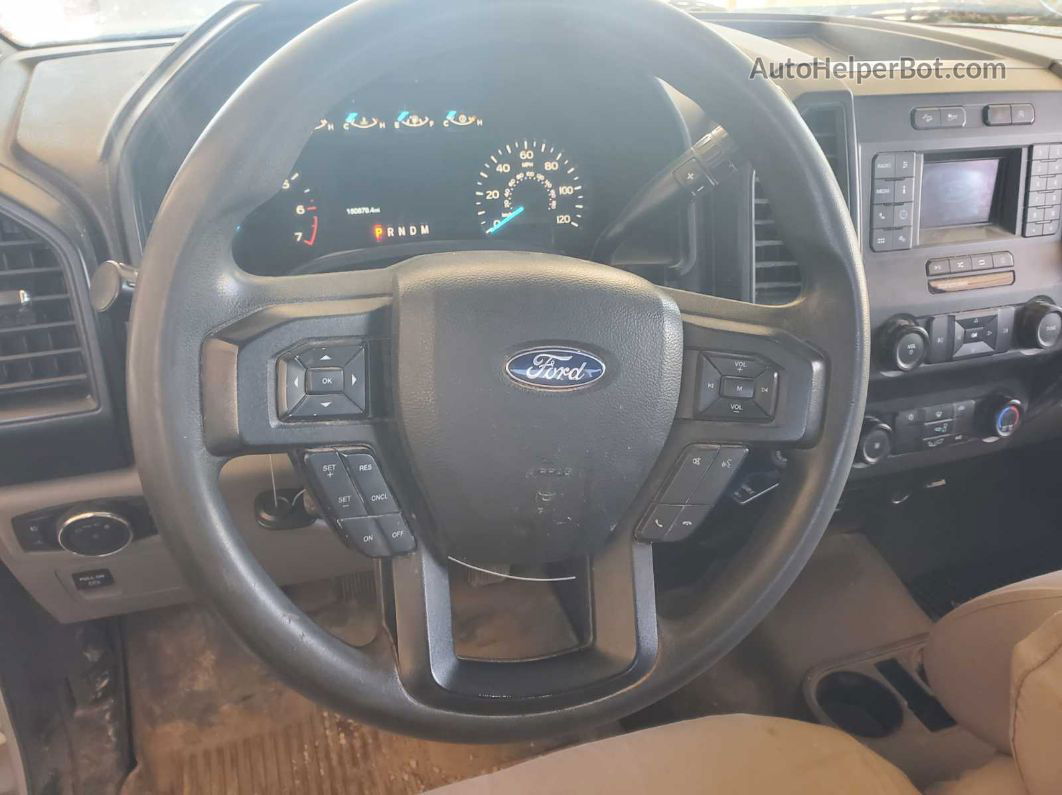 2019 Ford F150 Super Cab vin: 1FTFX1E53KKD84556