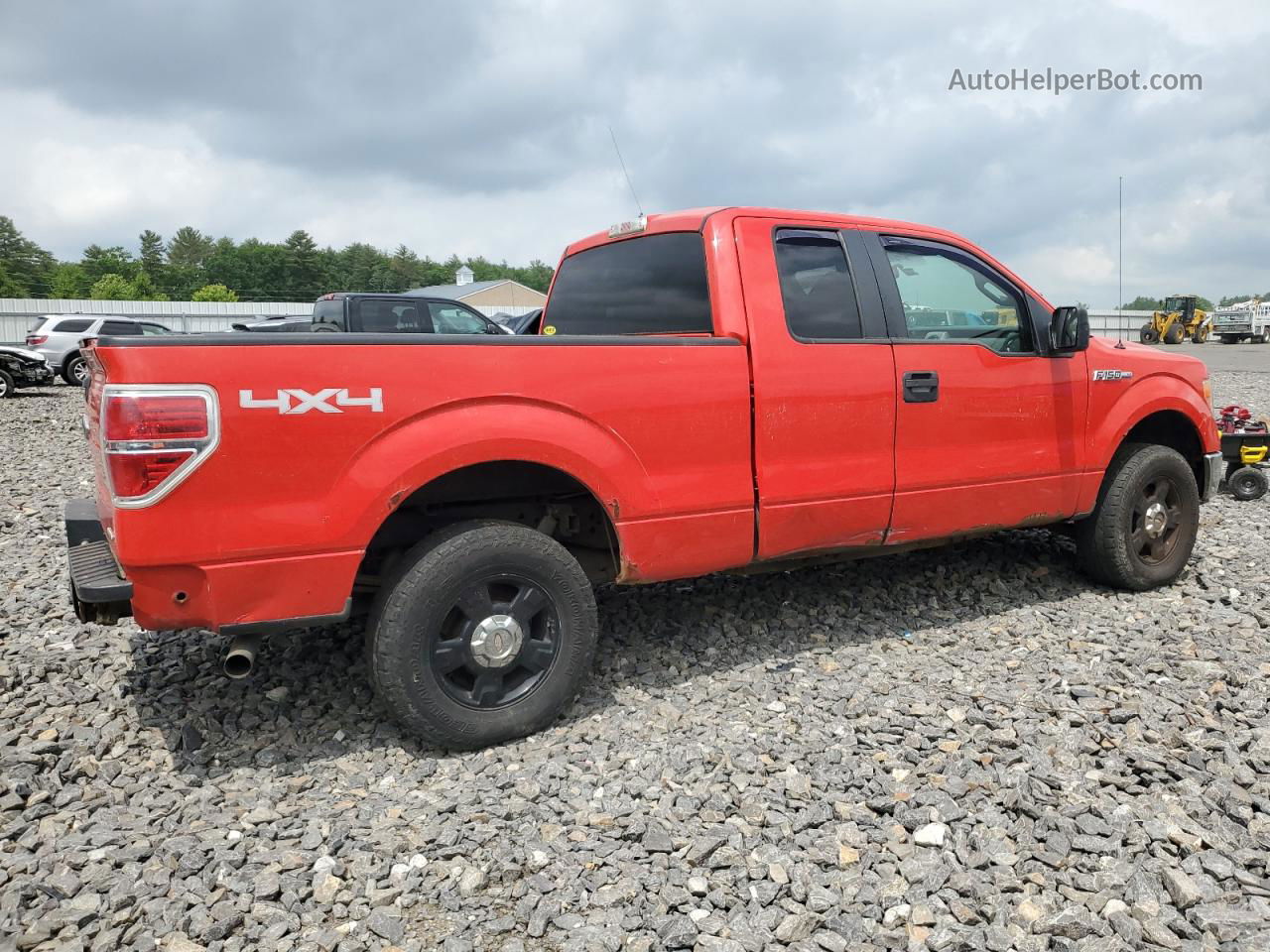 2011 Ford F150 Super Cab Red vin: 1FTFX1EF1BFA02560