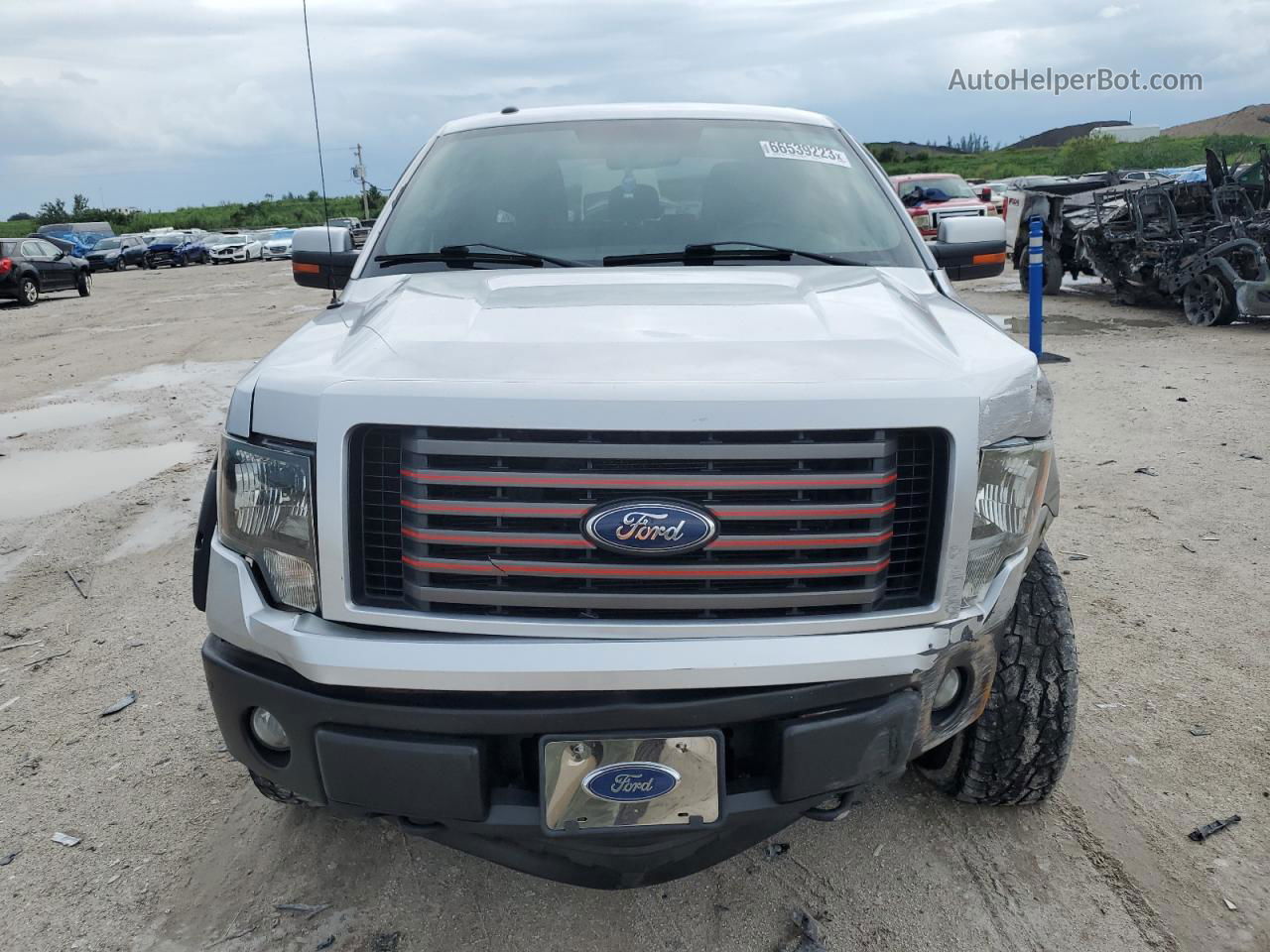 2011 Ford F150 Super Cab Silver vin: 1FTFX1EF1BFD40511