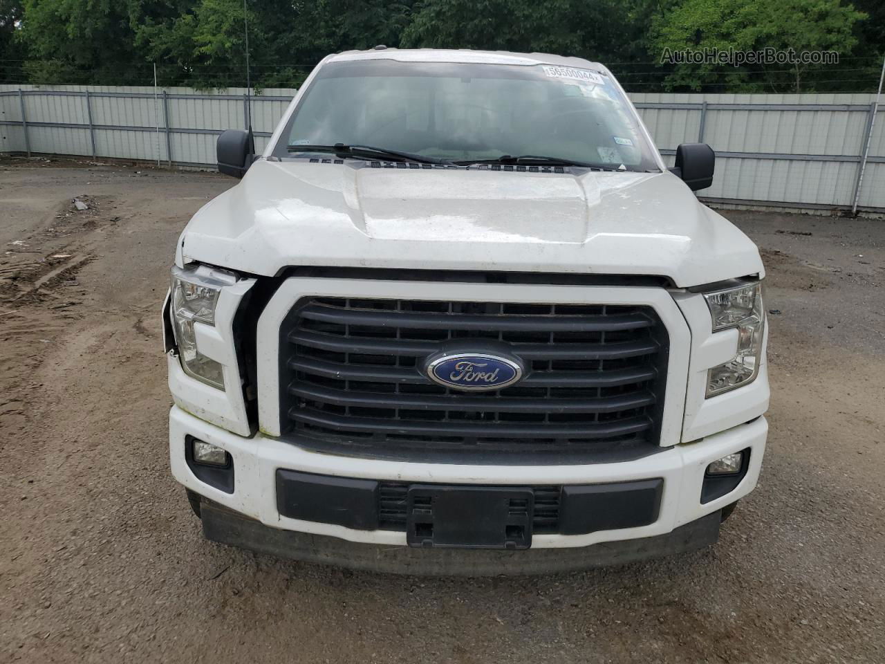 2017 Ford F150 Super Cab White vin: 1FTFX1EF2HKC58223