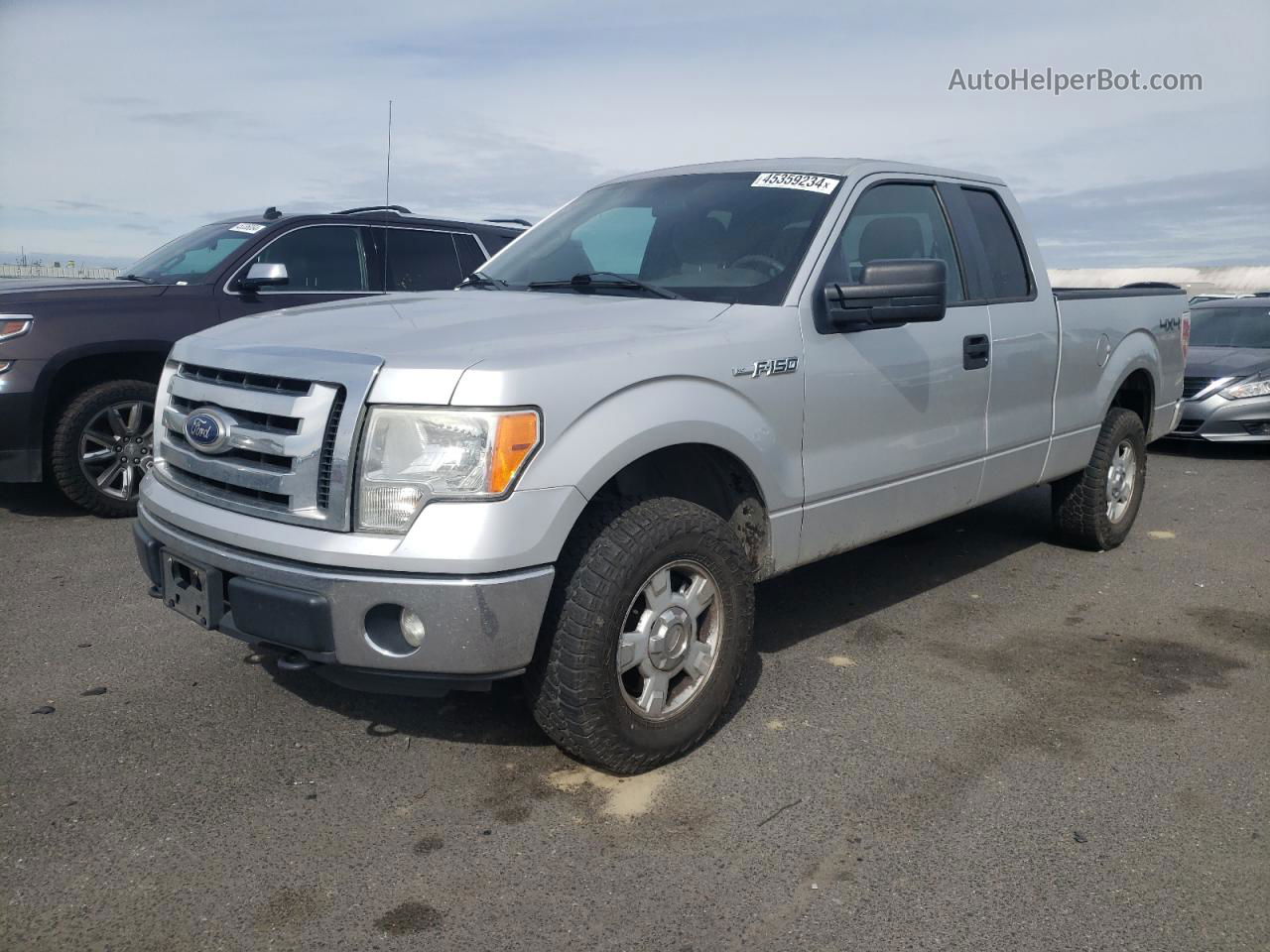 2011 Ford F150 Super Cab Silver vin: 1FTFX1EF4BFA14993