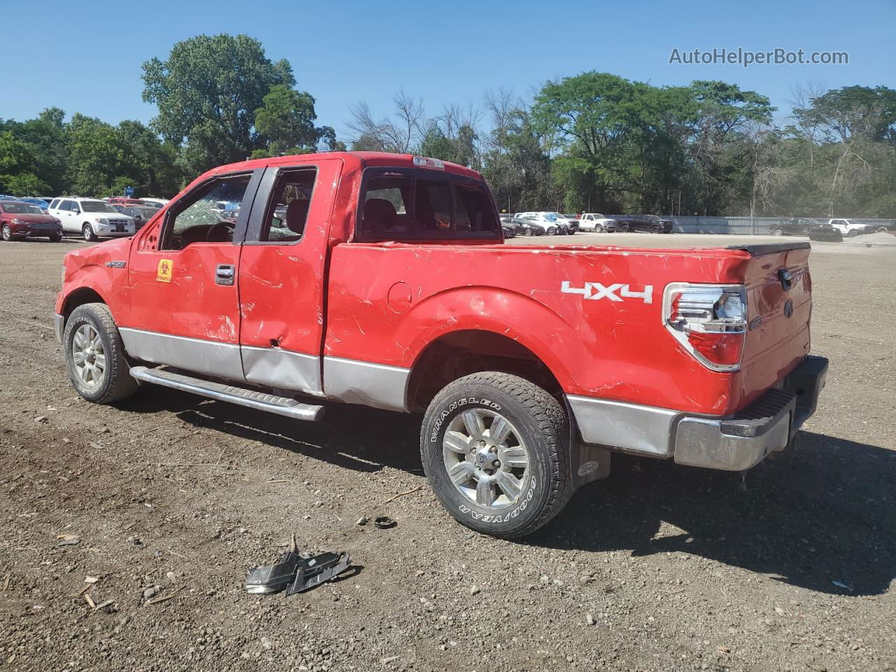 2011 Ford F150 Super Cab Red vin: 1FTFX1EF6BFA77495