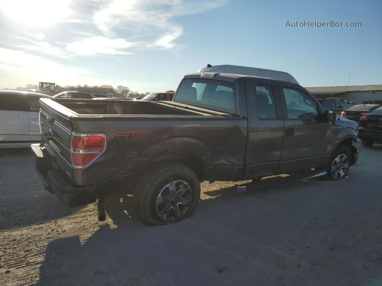 2014 Ford F150 Super Cab Gray vin: 1FTFX1EF7EKE28961