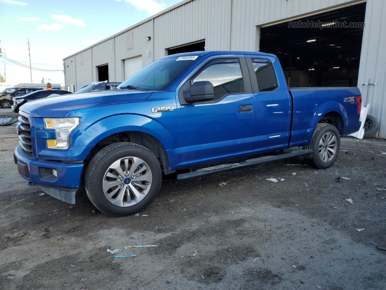 2017 Ford F150 Super Cab Blue vin: 1FTFX1EF8HKC58436