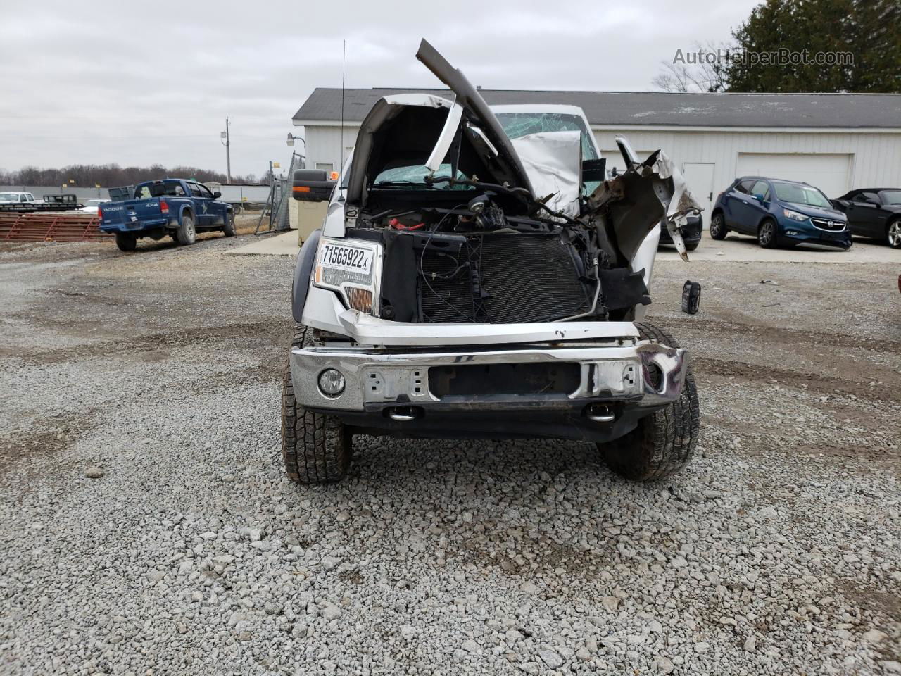 2011 Ford F150 Super Cab Silver vin: 1FTFX1EF9BFB11669