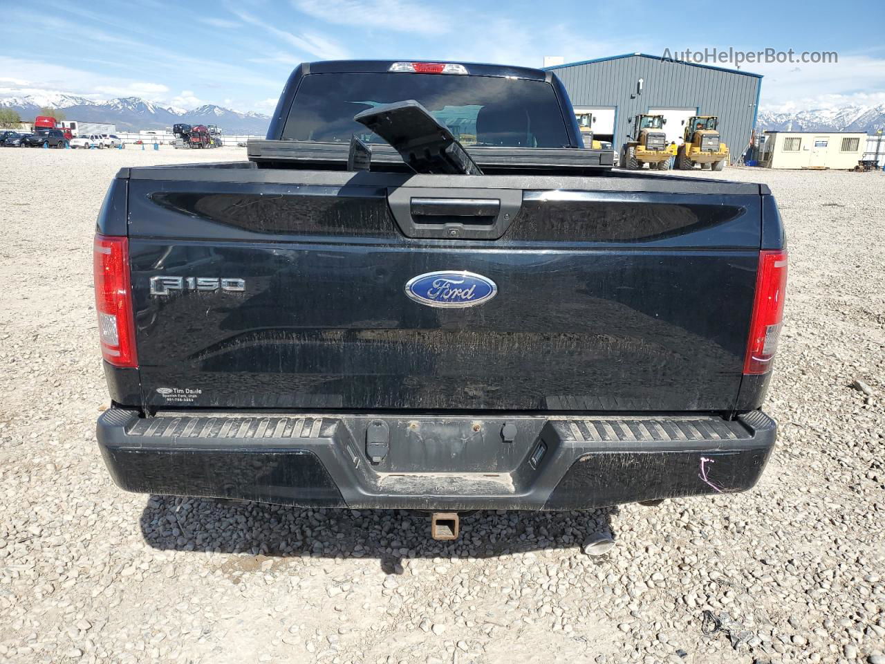 2017 Ford F150 Super Cab Black vin: 1FTFX1EF9HKC98640