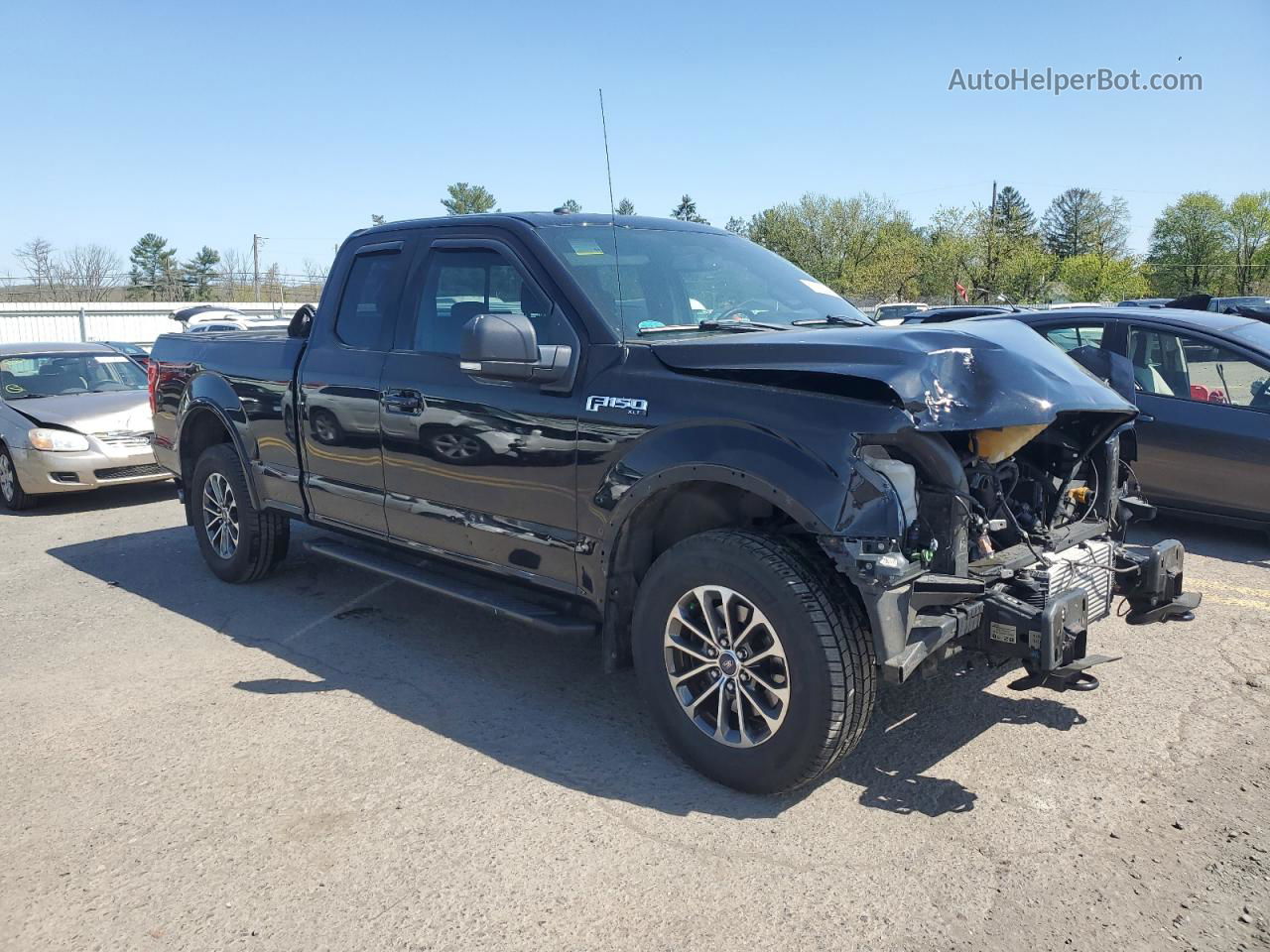 2018 Ford F150 Super Cab Черный vin: 1FTFX1EG2JFB93719