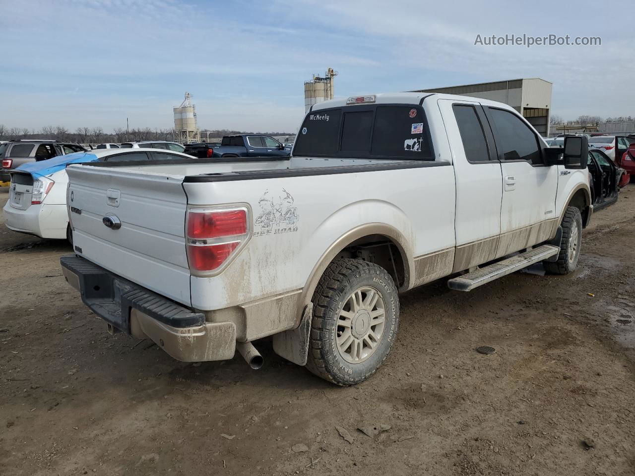 2011 Ford F150 Super Cab White vin: 1FTFX1ET8BFA85734