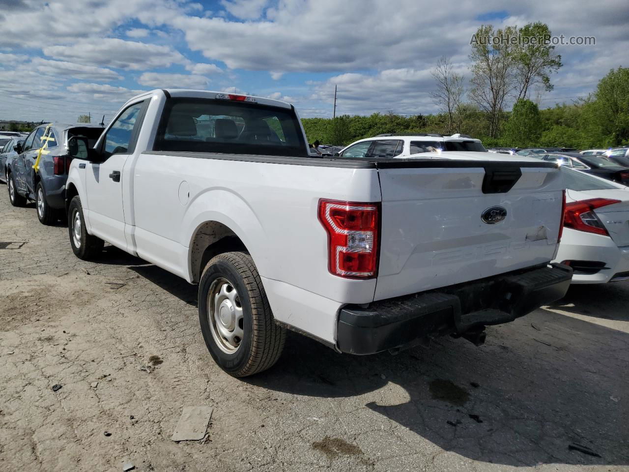 2018 Ford F150  White vin: 1FTMF1C54JKD46488