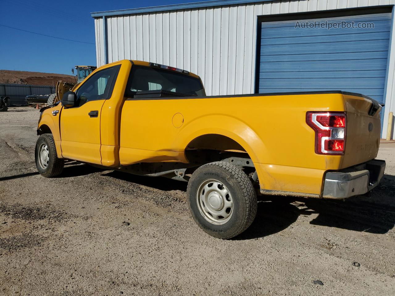 2019 Ford F150  Yellow vin: 1FTMF1C5XKKD91937