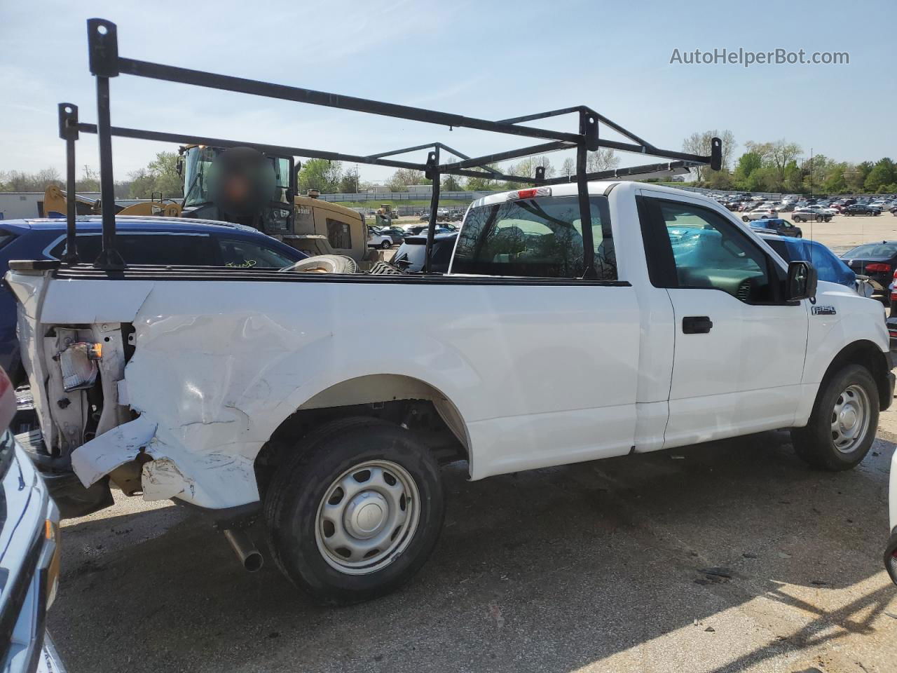 2017 Ford F150  White vin: 1FTMF1C81HKD41530