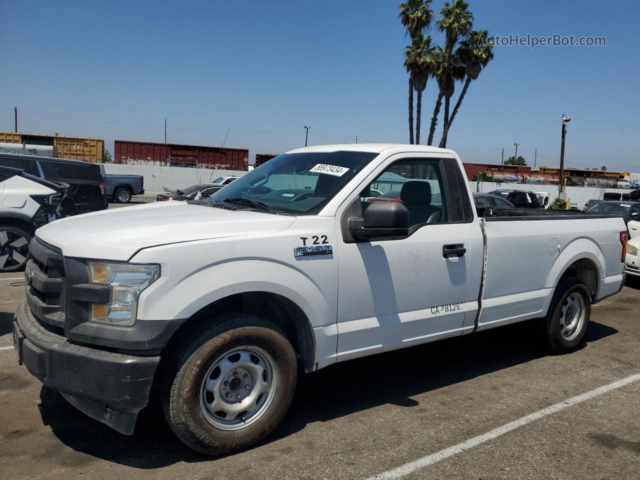 2017 Ford F150  White vin: 1FTMF1C86HKD47159