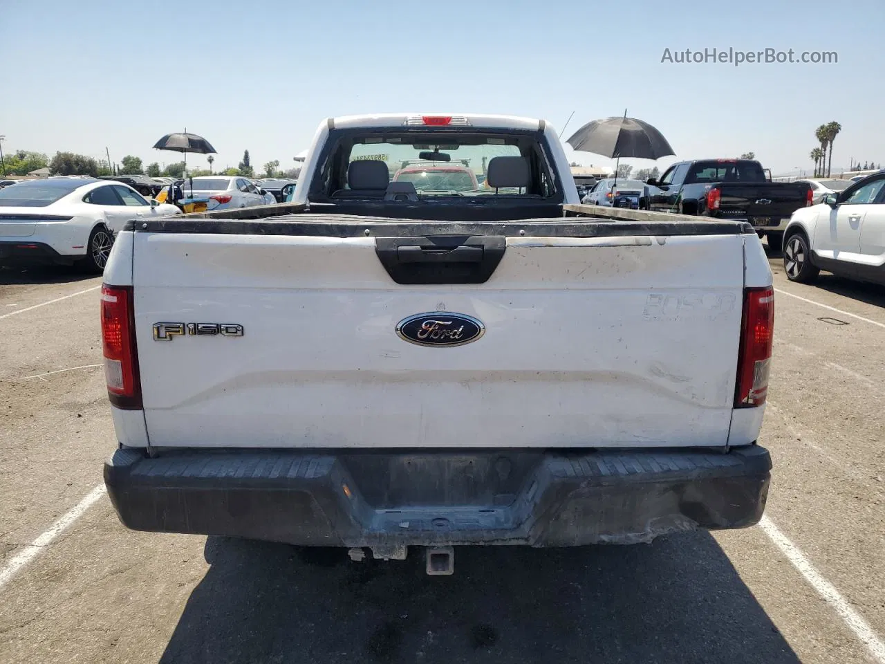 2017 Ford F150  White vin: 1FTMF1C86HKD47159