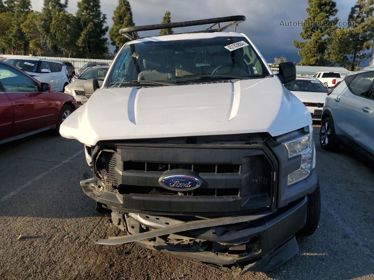 2017 Ford F150  White vin: 1FTMF1C87HKE51756