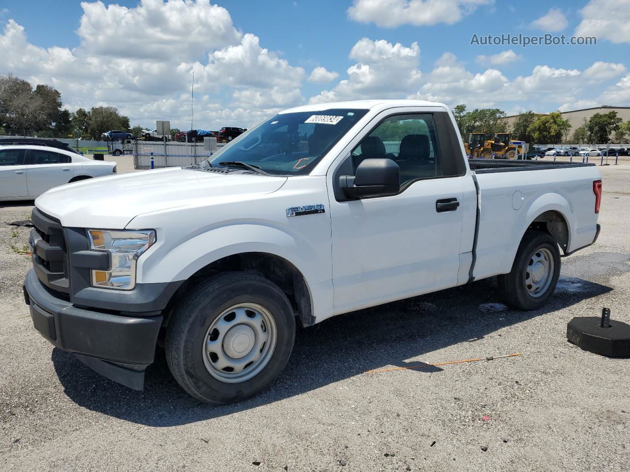 2017 Ford F150 White vin: 1FTMF1C8XHKD44202