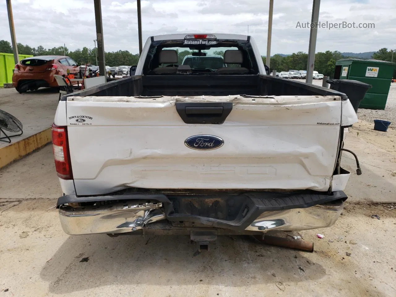 2019 Ford F150  White vin: 1FTMF1CB7KKF21467