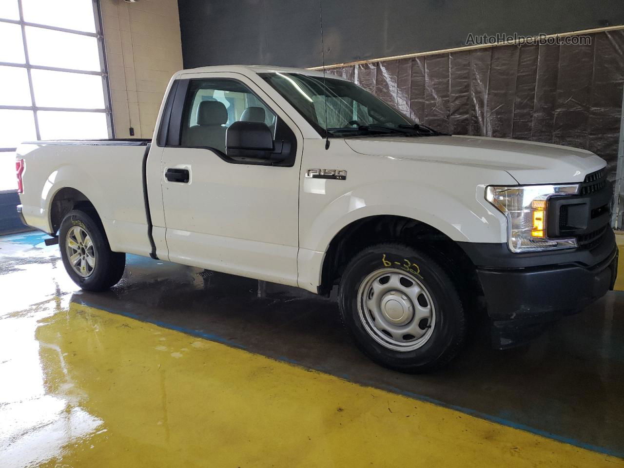 2018 Ford F150 White vin: 1FTMF1CB8JFD61199