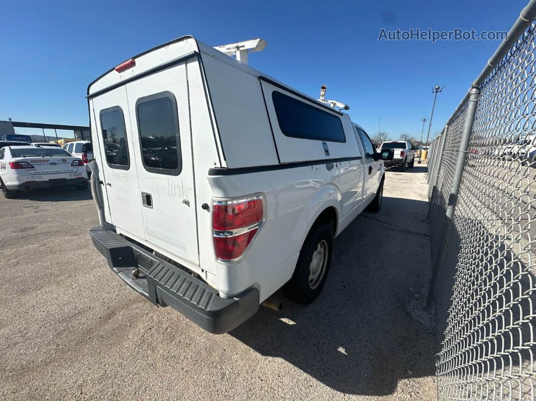 2011 Ford F150   White vin: 1FTMF1CM1BKD65704