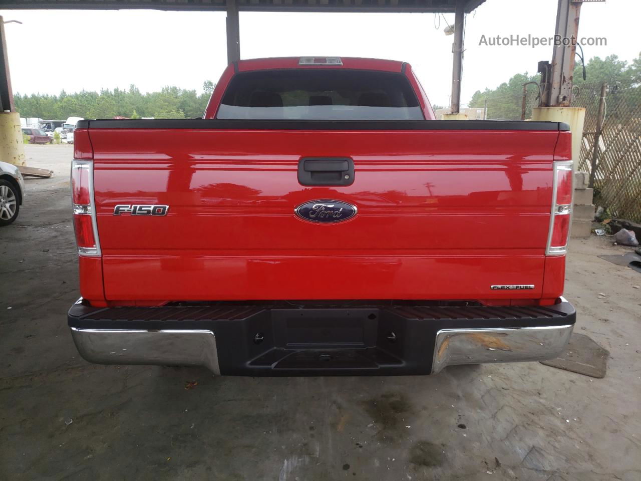 2014 Ford F150  Красный vin: 1FTMF1CM1EKE98645