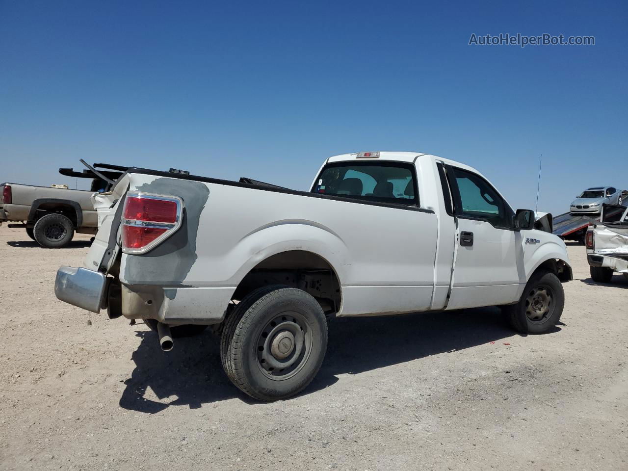 2011 Ford F150  White vin: 1FTMF1CM3BKE08875