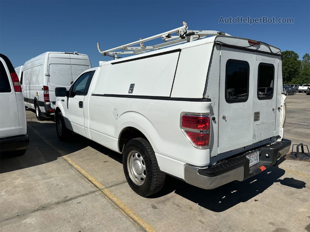 2011 Ford F150   White vin: 1FTMF1CM5BKD84059