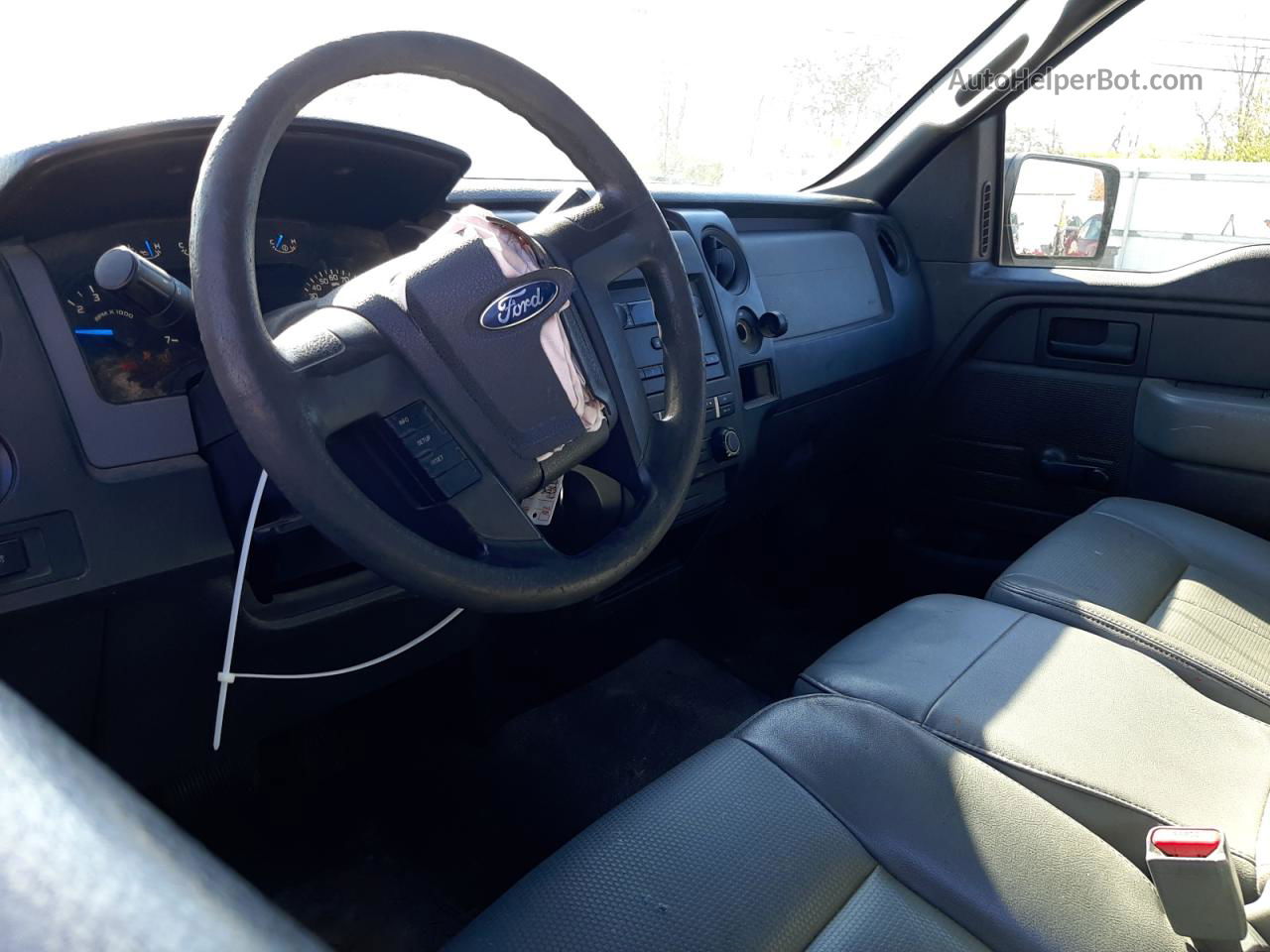 2014 Ford F150  Gray vin: 1FTMF1CM6EKD18804