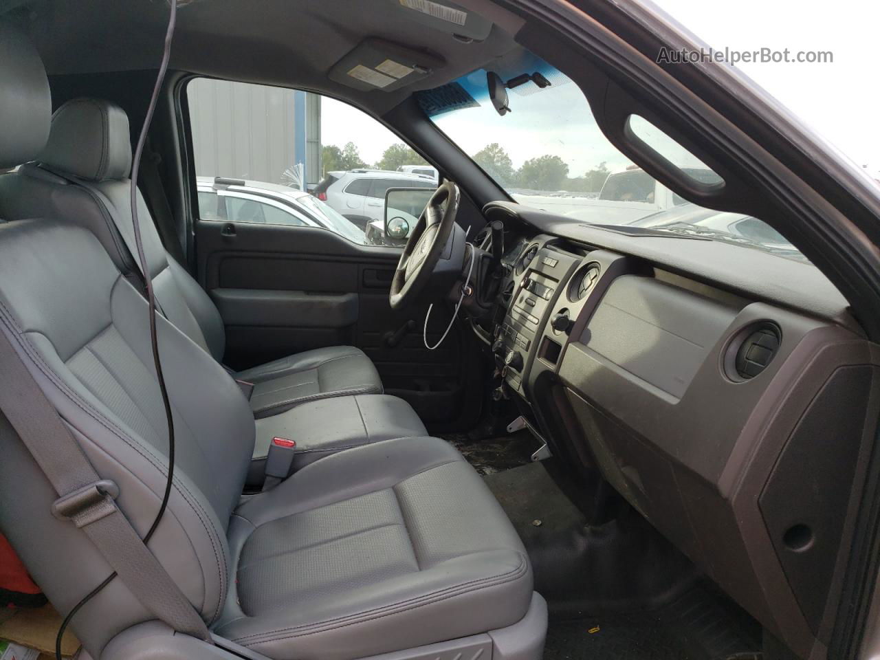 2014 Ford F150  Silver vin: 1FTMF1CMXEKD63468