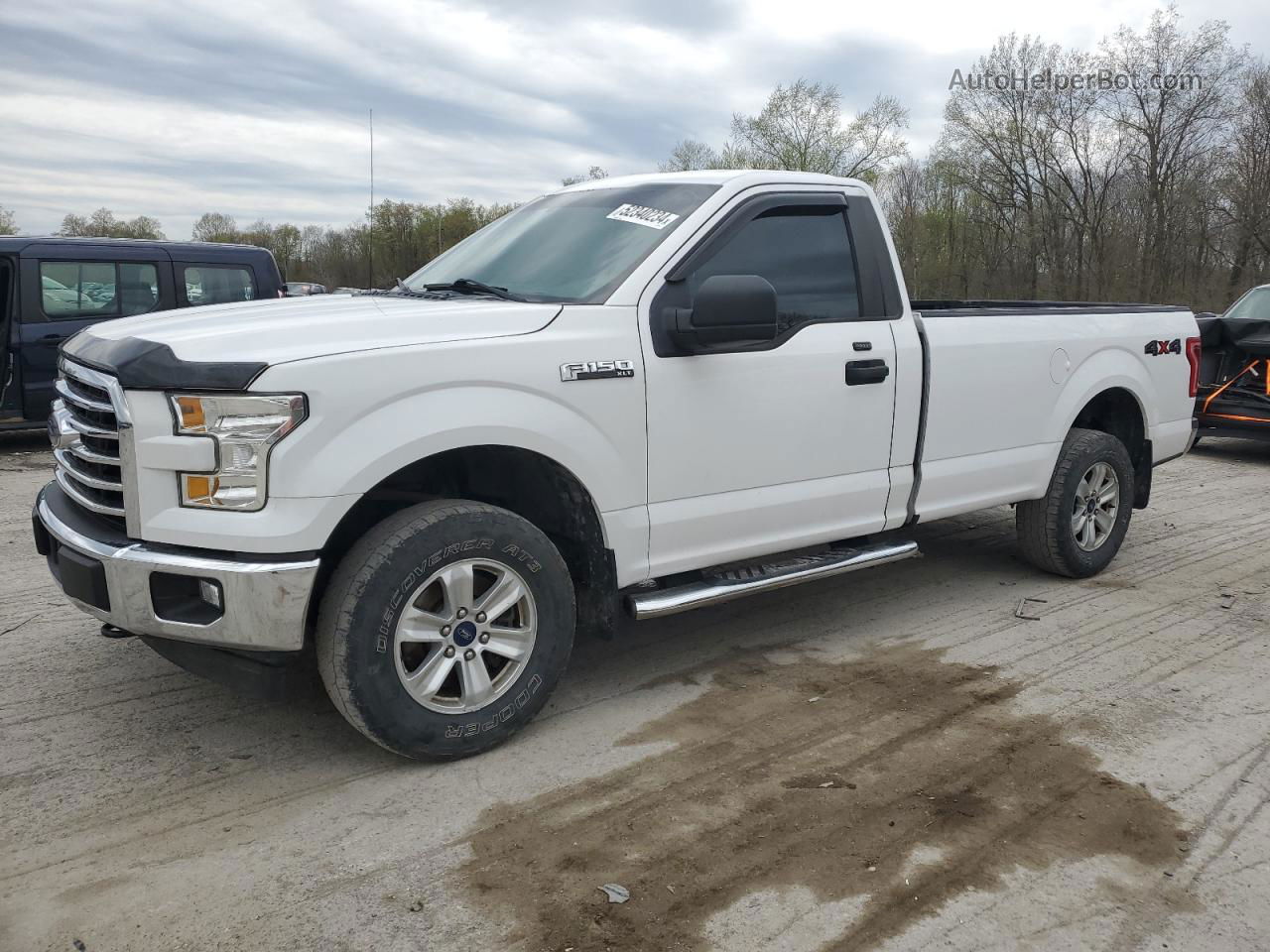 2017 Ford F150 White vin: 1FTMF1E8XHKC09069