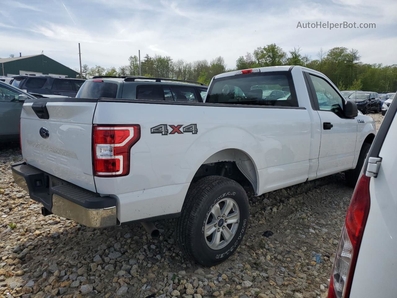 2020 Ford F150  White vin: 1FTMF1EB1LKF23455