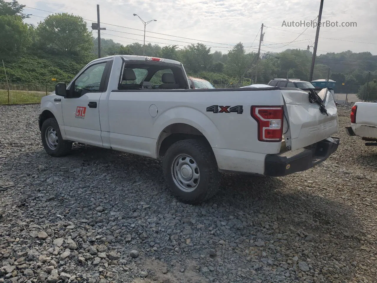 2019 Ford F150  White vin: 1FTMF1EB4KKD32451