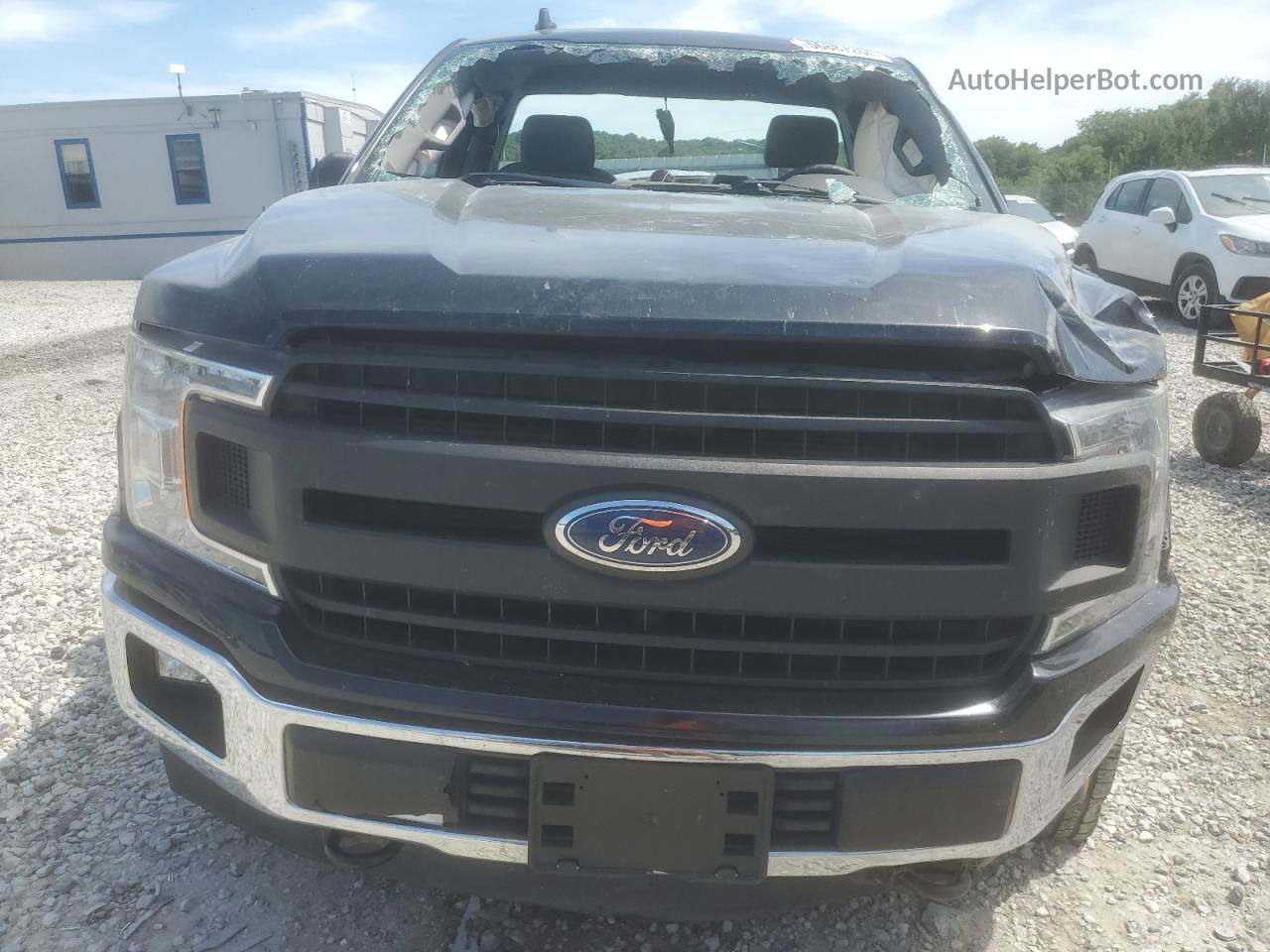 2020 Ford F150  Черный vin: 1FTMF1EB5LKD15093