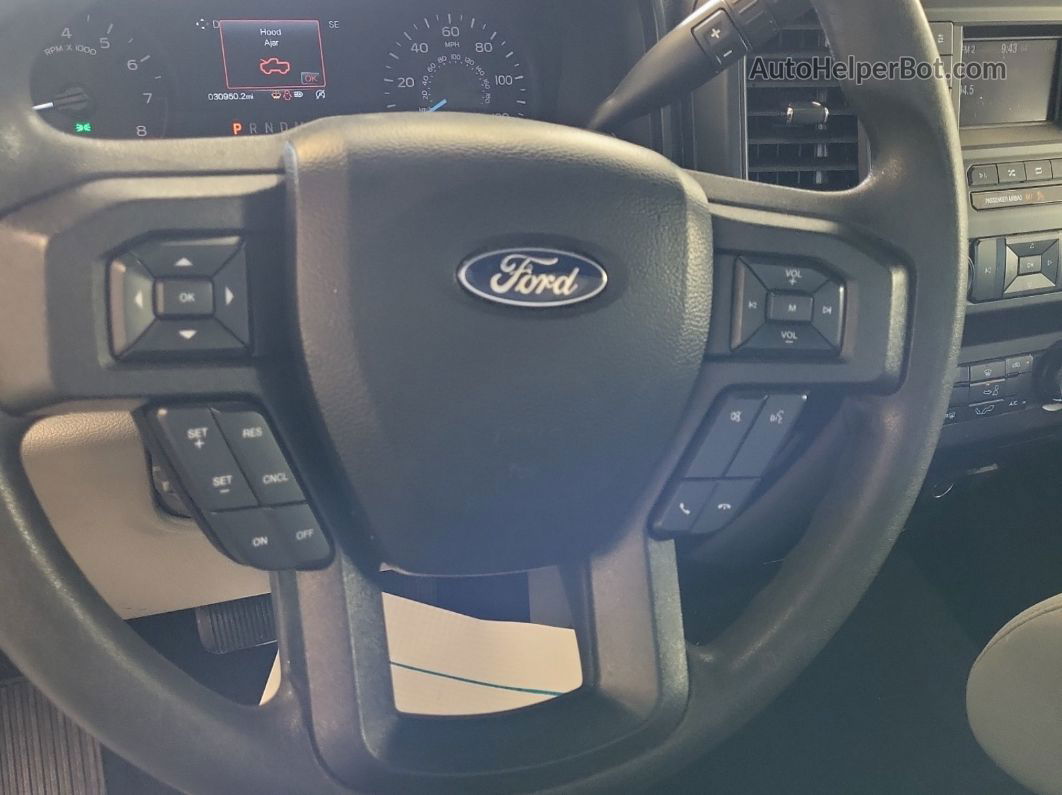 2020 Ford F150   vin: 1FTMF1EB5LKF20848