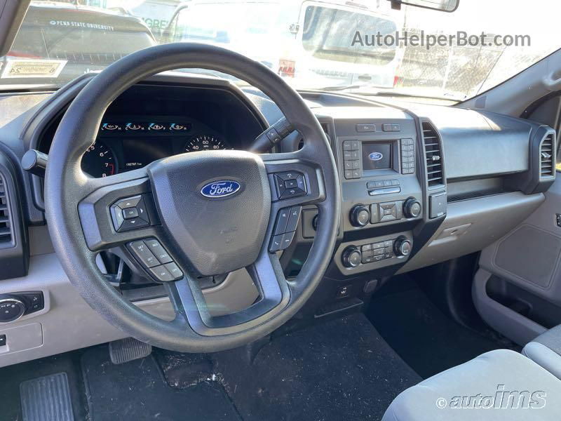 2020 Ford F150   vin: 1FTMF1EB9LKD83137