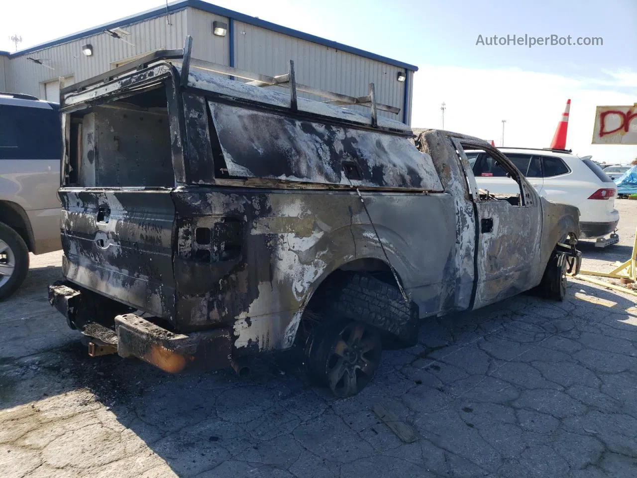 2014 Ford F150  Burn vin: 1FTMF1EF7EFB07117