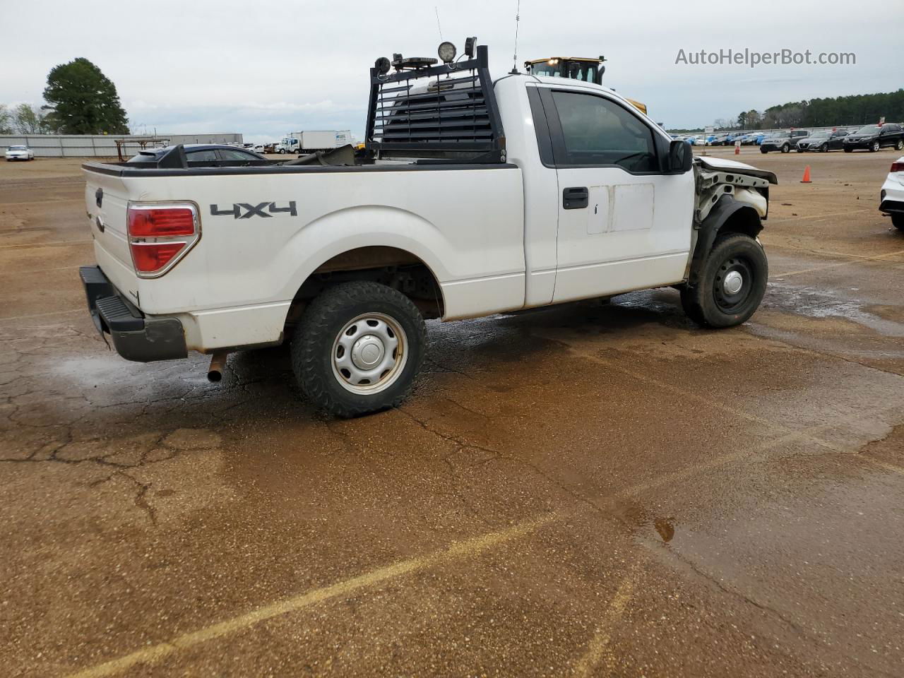 2014 Ford F150  Белый vin: 1FTMF1EM2EKE58135